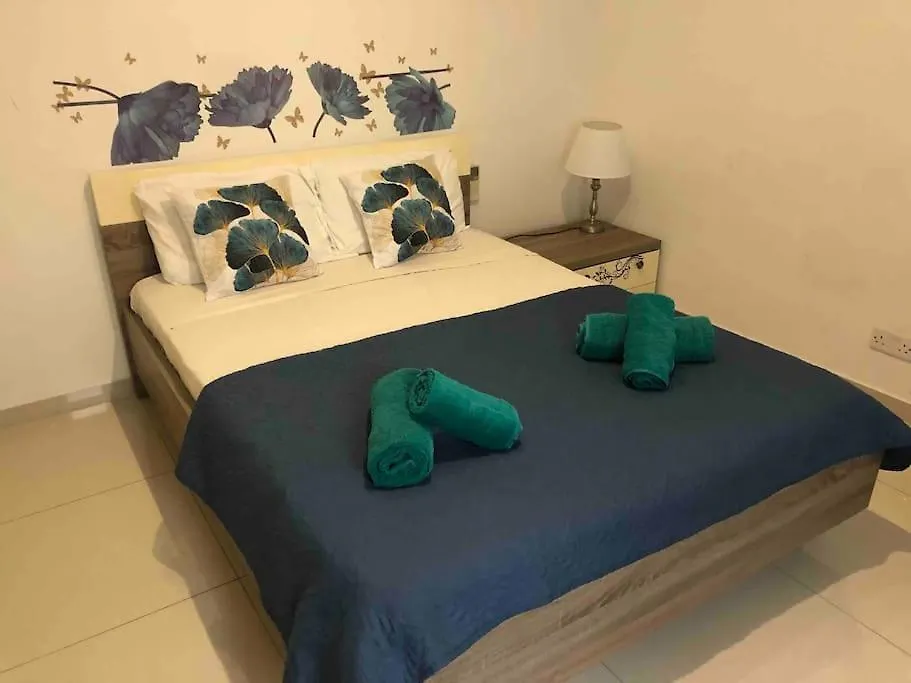 Flat Near Paceville And St Julian Is-Swieqi