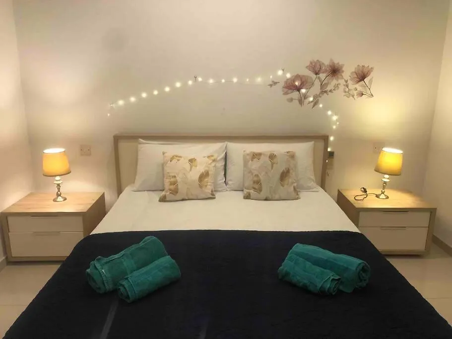 Flat Near Paceville And St Julian contacts